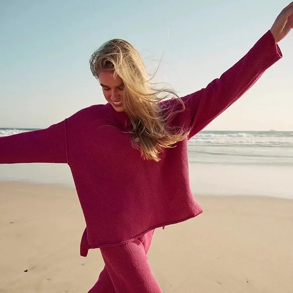 Free People beach sweater - Picture 8 of 8